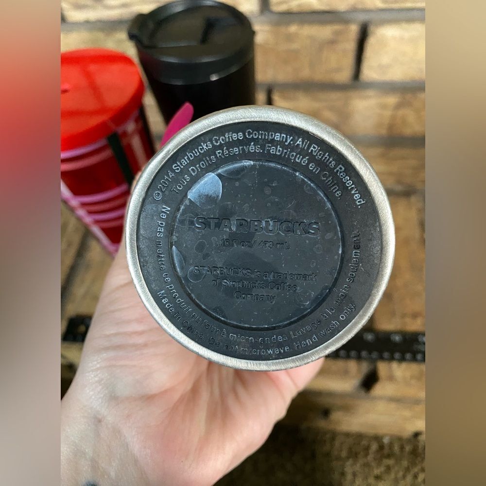 3 Starbucks cups - Picture 5 of 6